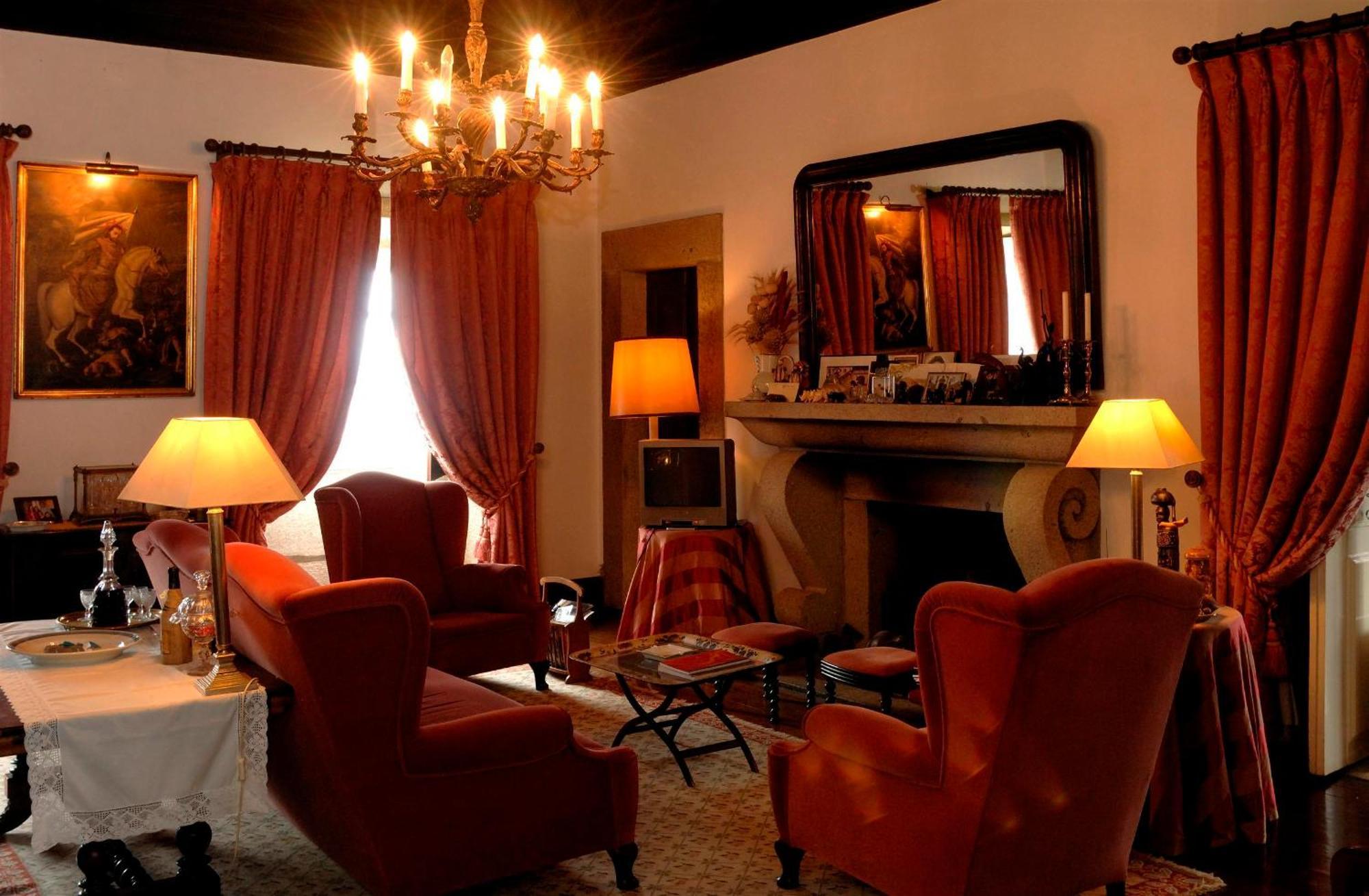 Paco De Calheiros - Turismo De Habitacao Bed & Breakfast ปอนเตเดอลิมา ภายนอก รูปภาพ